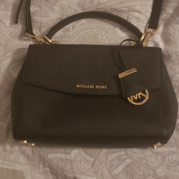 Michael Kors Handbags - Michael Kors Ava small satchel crossbody